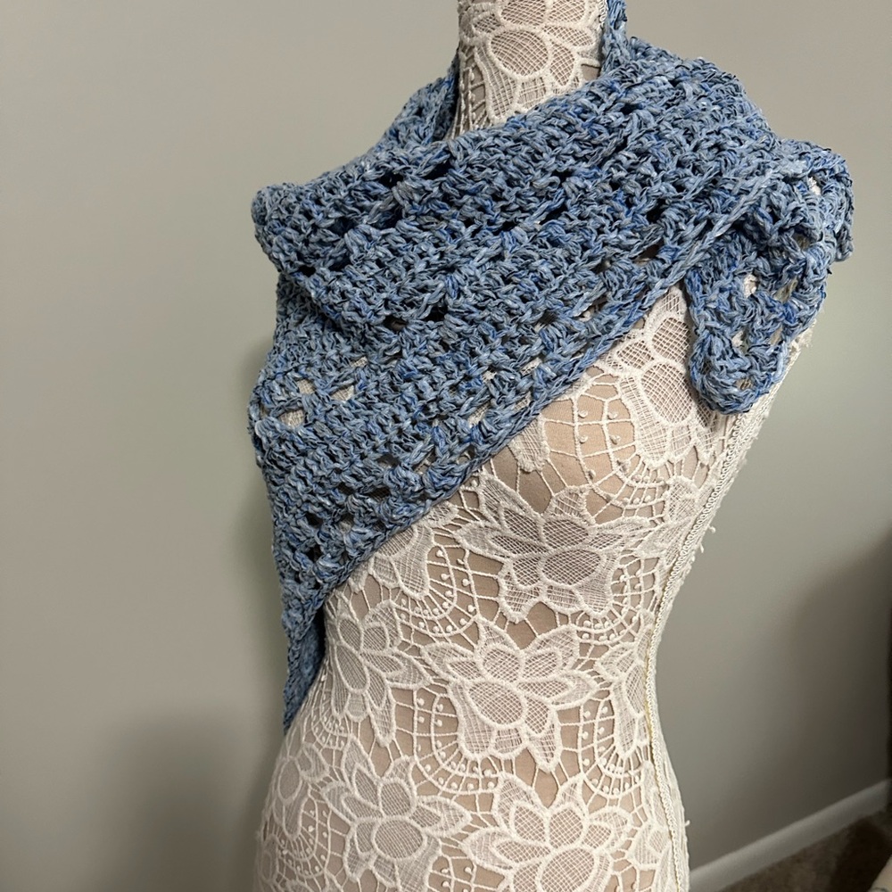 Shawl Hand Crocheted New